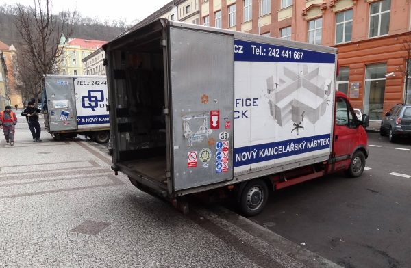 Výkup nábytku, stěhování nábytku - Bazar nábytku QO.cz